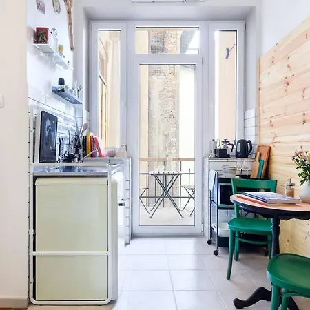 Small folksy studio Kochanowskiego St Kraków Zewnętrze zdjęcie